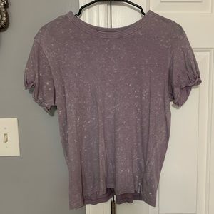 Adorable boxy AEO shirt